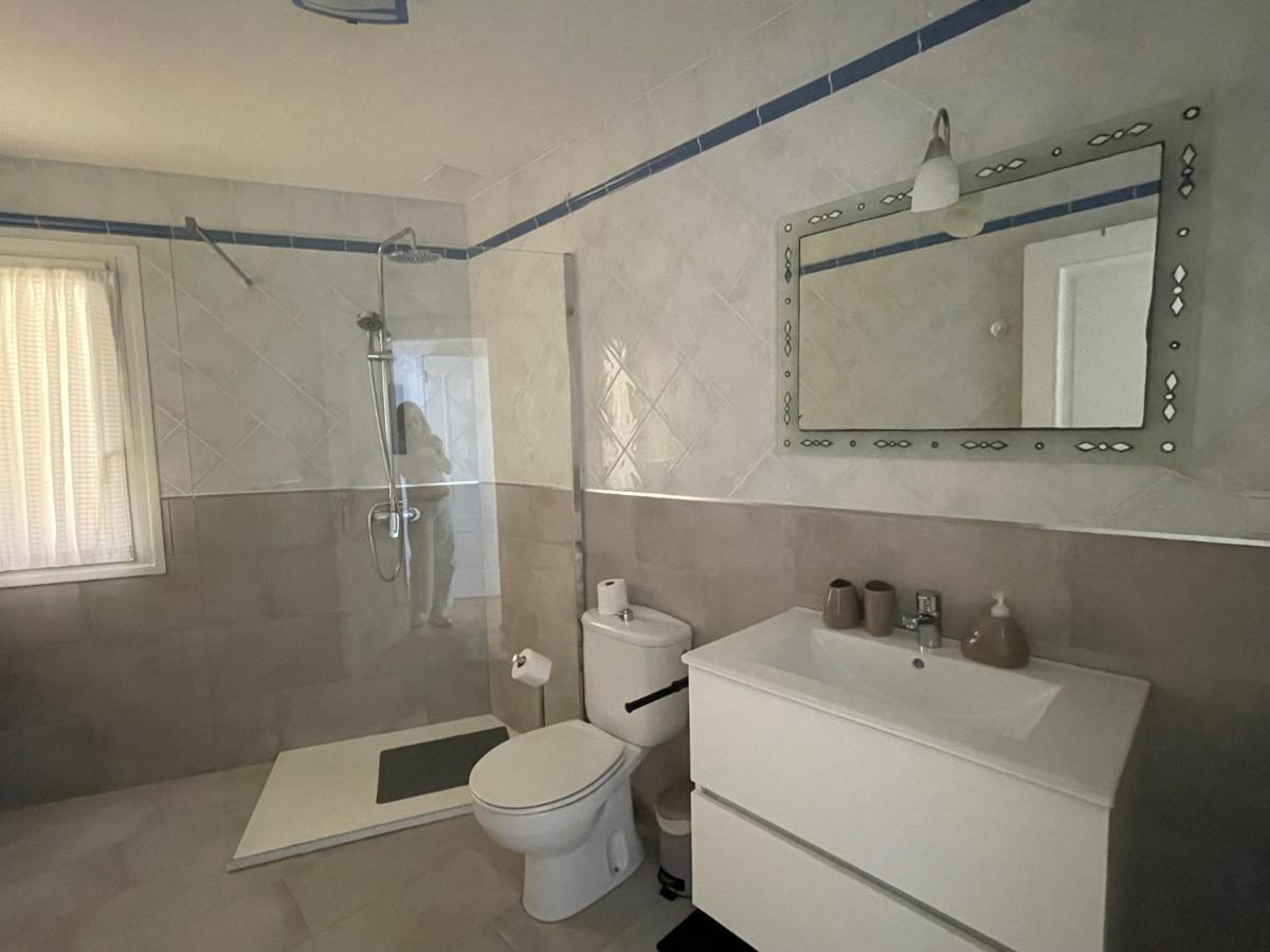 My Ocean !!! Breathtaking Location, Steps To The Ocean, Spacious Sea View, Fully Equipped And Well-furnished With Private Entrance And High-speed Fiber Optic Internet Appartement Corralejo