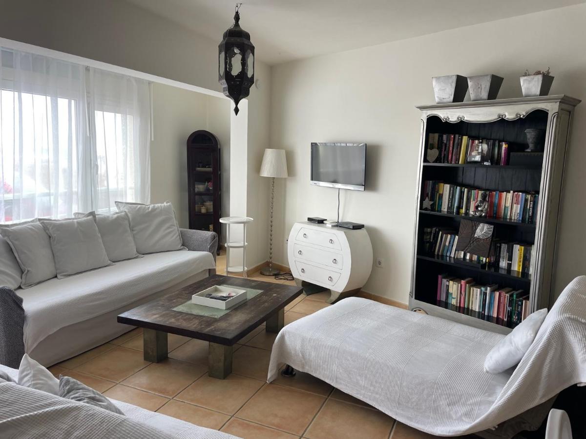 My Ocean !!! Breathtaking Location, Steps To The Ocean, Spacious Sea View, Fully Equipped And Well-furnished With Private Entrance And High-speed Fiber Optic Internet Appartement Corralejo